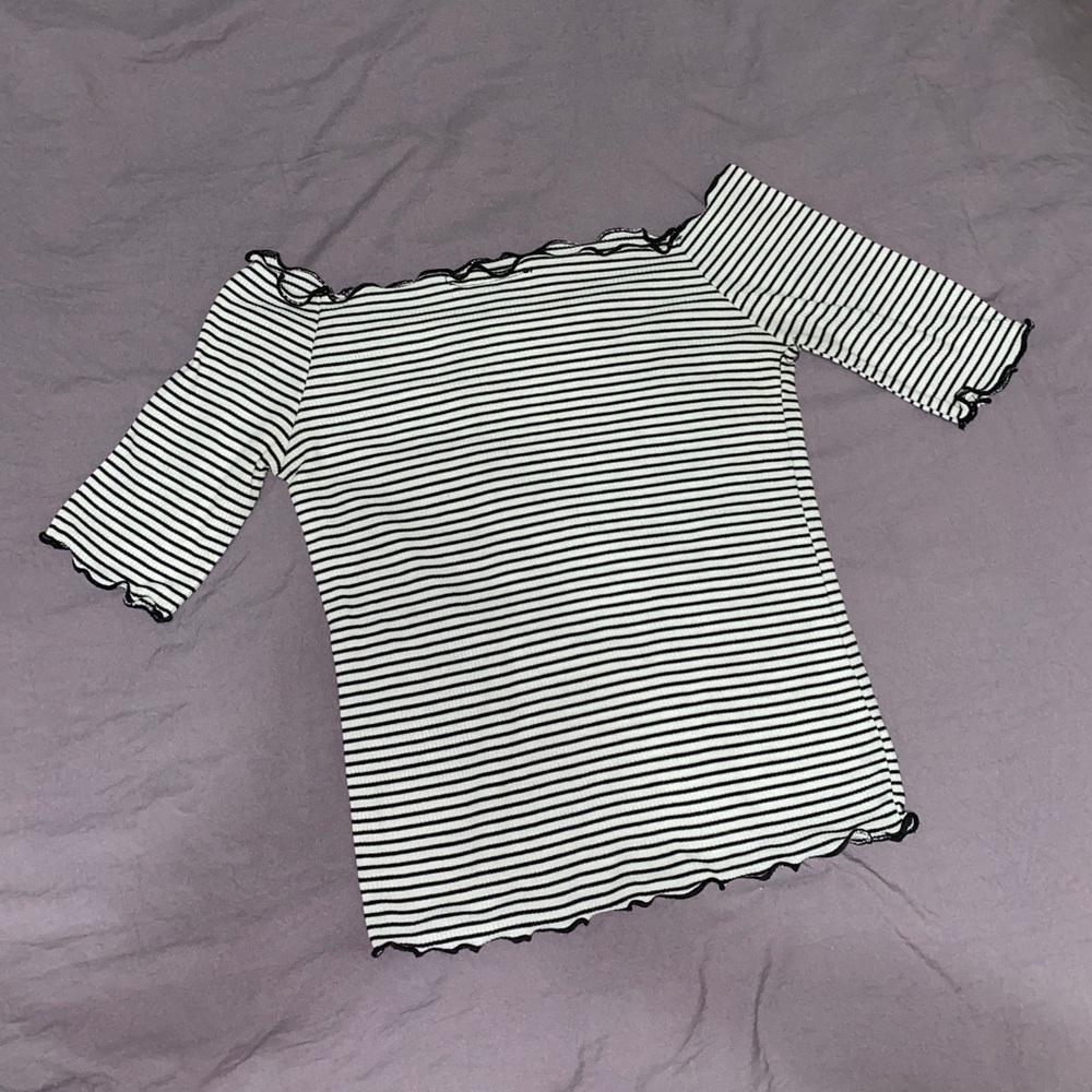 Stripes off the shoulder crop top